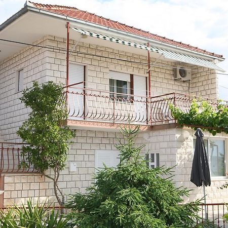 Apartment Nives Trogir Luaran gambar