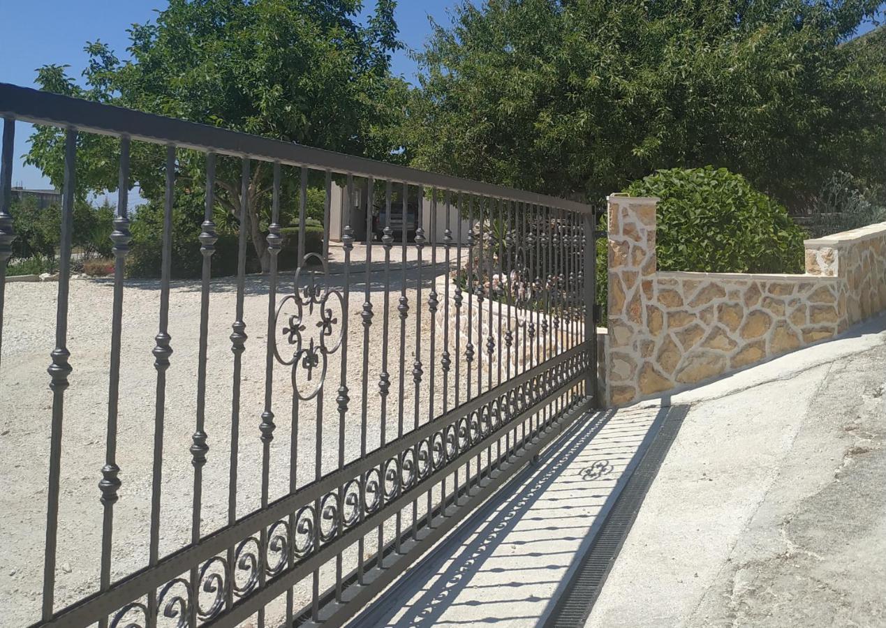 Apartment Nives Trogir Luaran gambar