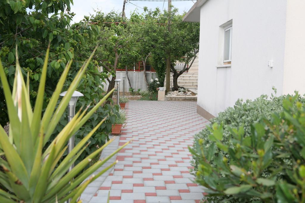 Apartment Nives Trogir Luaran gambar