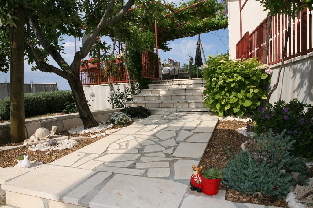 Apartment Nives Trogir Luaran gambar