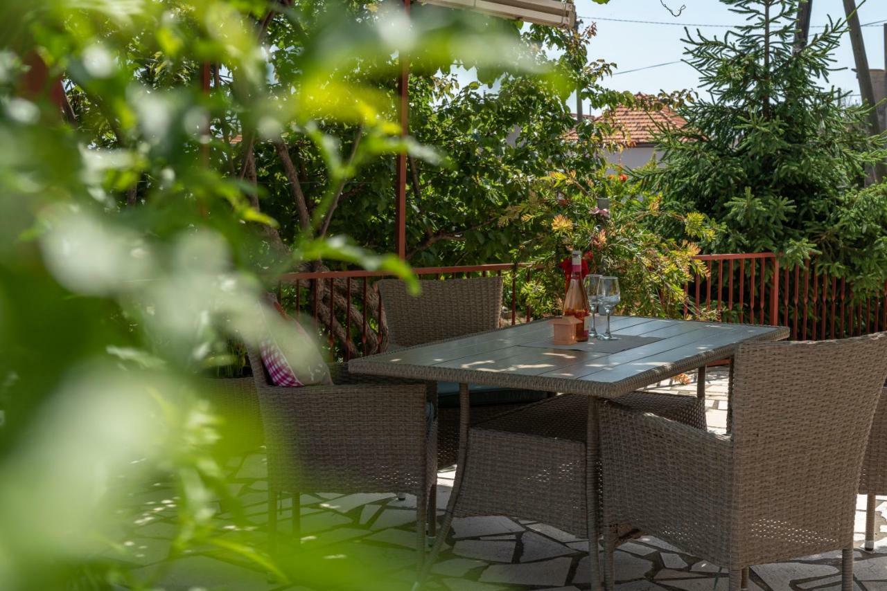 Apartment Nives Trogir Luaran gambar