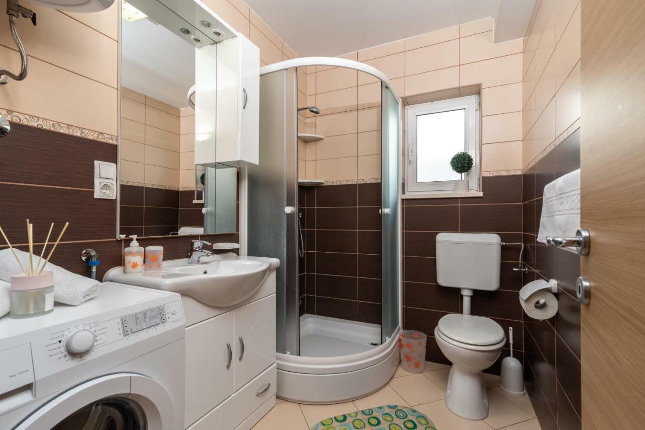 Apartment Nives Trogir Luaran gambar