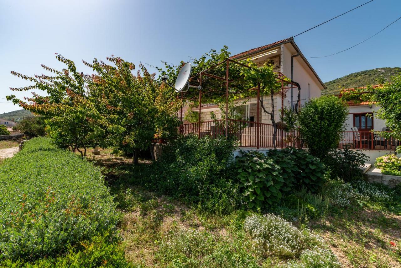 Apartment Nives Trogir Luaran gambar