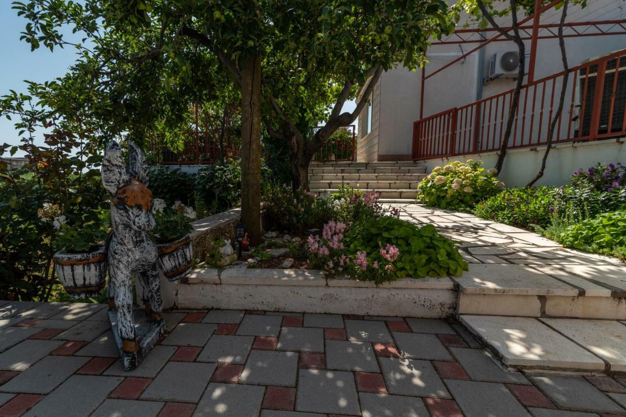 Apartment Nives Trogir Luaran gambar