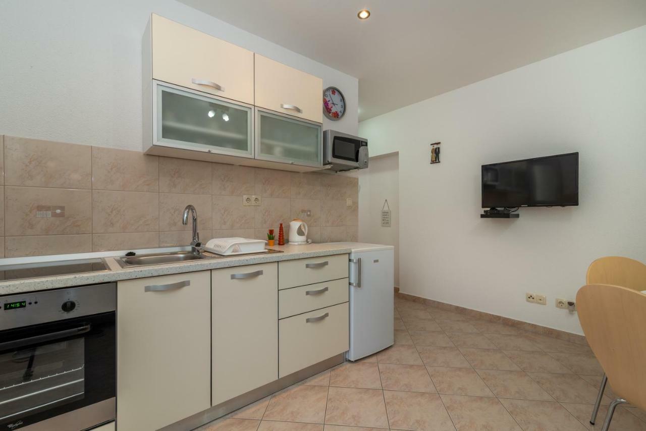 Apartment Nives Trogir Luaran gambar